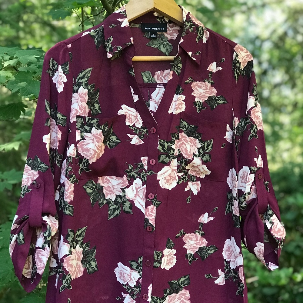 Fortune & IVY  Christelle Button Down Blouse